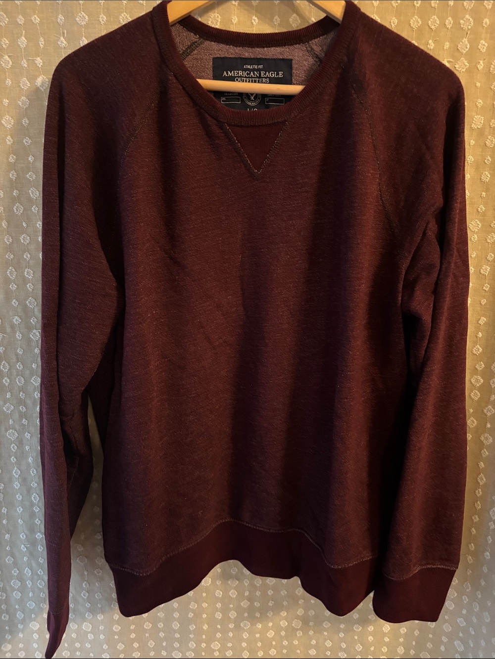 American Eagle Outfitters Men's Burgundy Crewneck Sweater